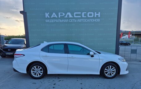 Toyota Camry, 2019 год, 1 699 000 рублей, 4 фотография