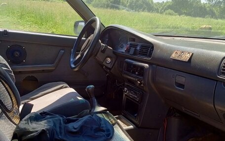 Mazda 626, 1991 год, 150 000 рублей, 3 фотография