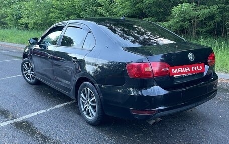 Volkswagen Jetta VI, 2011 год, 700 000 рублей, 6 фотография