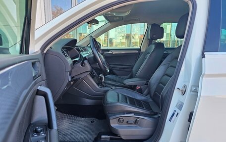 Volkswagen Tiguan II, 2021 год, 3 400 000 рублей, 14 фотография