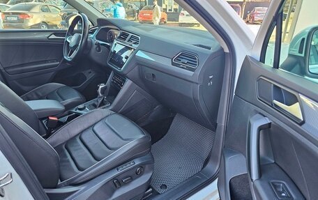 Volkswagen Tiguan II, 2021 год, 3 400 000 рублей, 23 фотография