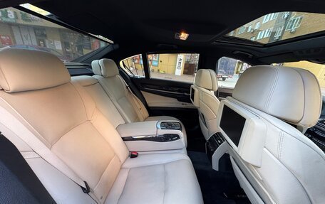 BMW 7 серия, 2009 год, 1 680 000 рублей, 14 фотография