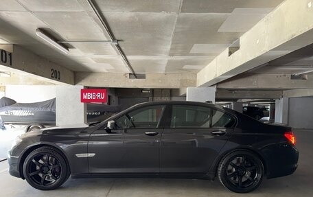 BMW 7 серия, 2009 год, 1 680 000 рублей, 3 фотография