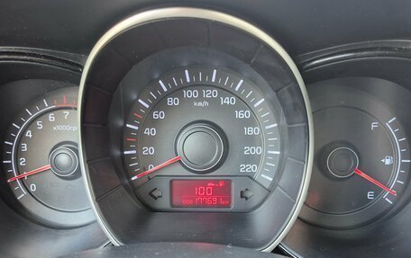 KIA Rio III рестайлинг, 2014 год, 829 000 рублей, 9 фотография
