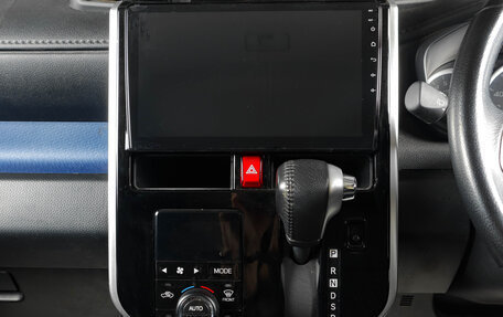 Toyota Roomy I, 2020 год, 1 379 000 рублей, 17 фотография