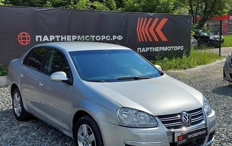 Volkswagen Jetta VI, 2010 год, 449 000 рублей, 3 фотография