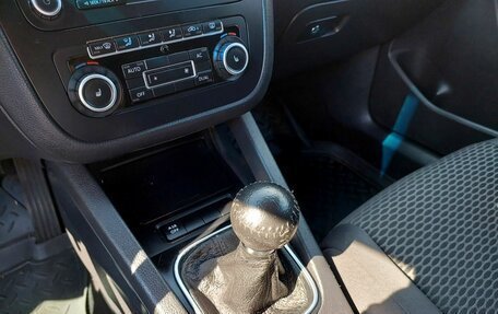 Volkswagen Jetta VI, 2010 год, 449 000 рублей, 14 фотография