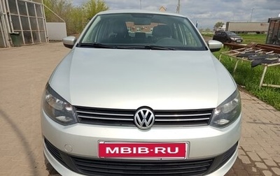 Volkswagen Polo VI (EU Market), 2012 год, 900 000 рублей, 1 фотография
