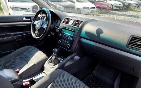 Volkswagen Jetta VI, 2010 год, 449 000 рублей, 17 фотография