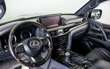Lexus LX III, 2018 год, 7 449 000 рублей, 10 фотография
