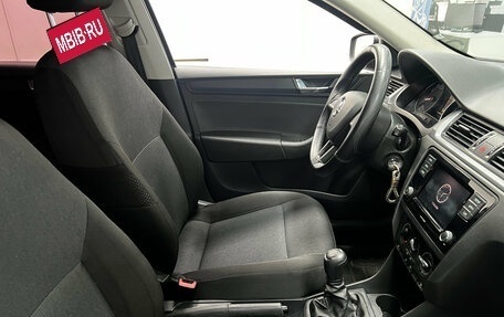 Skoda Rapid I, 2018 год, 890 000 рублей, 12 фотография