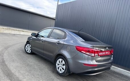 KIA Rio III рестайлинг, 2016 год, 829 000 рублей, 4 фотография
