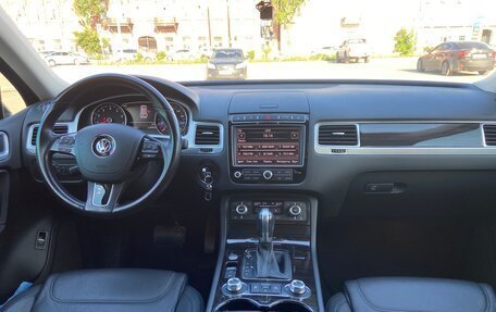 Volkswagen Touareg III, 2017 год, 3 950 000 рублей, 12 фотография