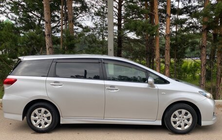 Toyota Wish II, 2012 год, 1 290 000 рублей, 3 фотография