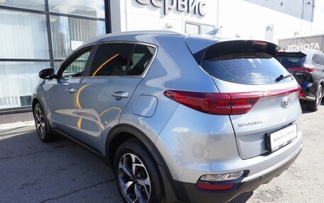 KIA Sportage IV рестайлинг, 2020 год, 2 513 000 рублей, 7 фотография