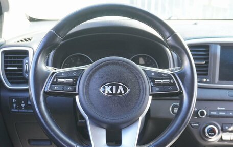 KIA Sportage IV рестайлинг, 2020 год, 2 513 000 рублей, 15 фотография