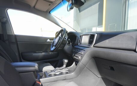KIA Sportage IV рестайлинг, 2020 год, 2 513 000 рублей, 11 фотография