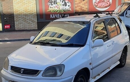 Toyota Raum I, 1999 год, 295 000 рублей, 1 фотография