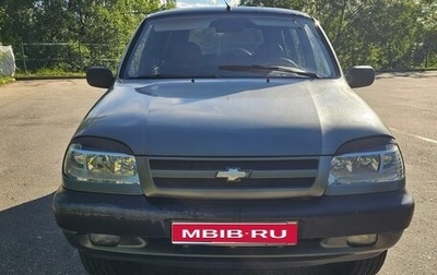 Chevrolet Niva I рестайлинг, 2004 год, 385 000 рублей, 1 фотография