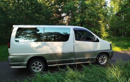 Nissan Elgrand I, 2000 год, 545 005 рублей, 5 фотография