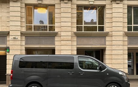 Peugeot Traveller I, 2021 год, 3 050 000 рублей, 3 фотография