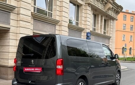 Peugeot Traveller I, 2021 год, 3 050 000 рублей, 4 фотография