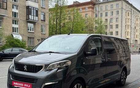 Peugeot Traveller I, 2021 год, 3 050 000 рублей, 5 фотография
