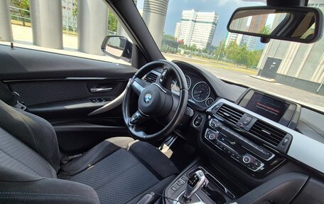 BMW 3 серия, 2017 год, 2 150 000 рублей, 14 фотография