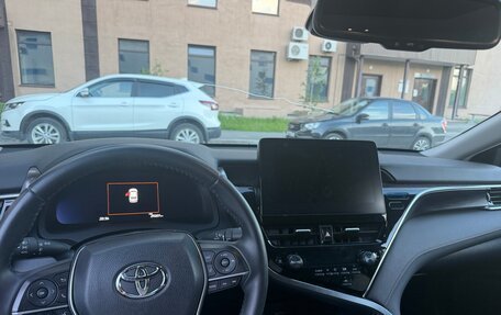 Toyota Camry, 2023 год, 3 800 000 рублей, 7 фотография