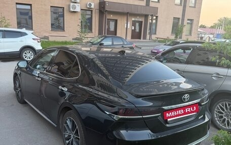 Toyota Camry, 2023 год, 3 800 000 рублей, 3 фотография