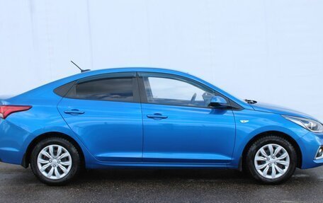 Hyundai Solaris II рестайлинг, 2017 год, 1 370 000 рублей, 8 фотография