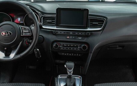 KIA cee'd III, 2018 год, 1 590 000 рублей, 12 фотография