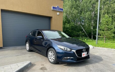Mazda Axela, 2016 год, 1 380 000 рублей, 1 фотография