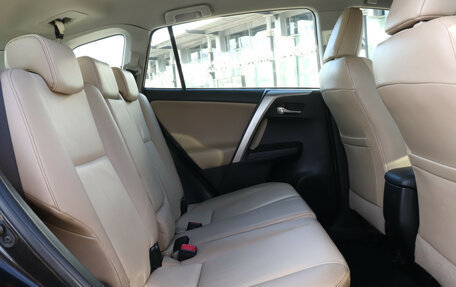 Toyota RAV4, 2014 год, 1 700 000 рублей, 11 фотография