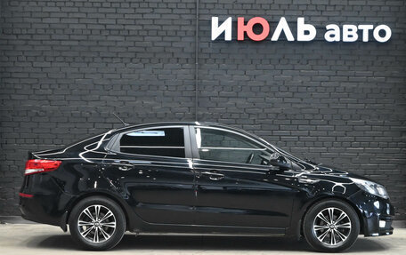 KIA Rio III рестайлинг, 2016 год, 990 000 рублей, 10 фотография