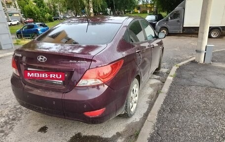 Hyundai Solaris II рестайлинг, 2012 год, 740 000 рублей, 3 фотография