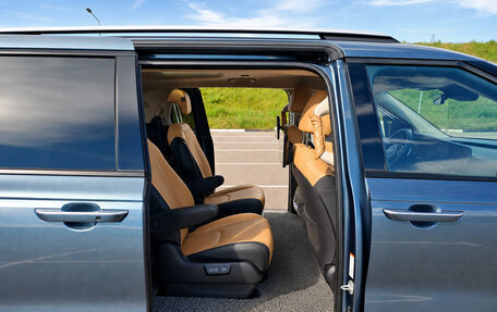 KIA Carnival, 2023 год, 5 290 000 рублей, 2 фотография