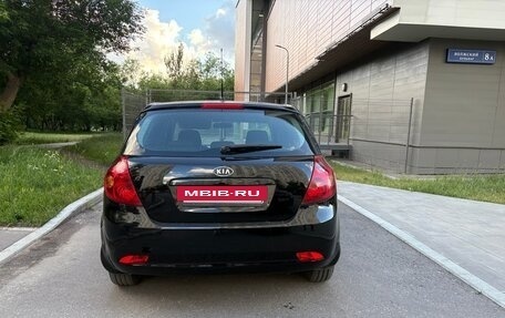 KIA cee'd I рестайлинг, 2009 год, 580 000 рублей, 16 фотография