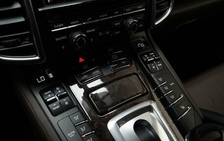Porsche Cayenne III, 2015 год, 3 249 046 рублей, 18 фотография