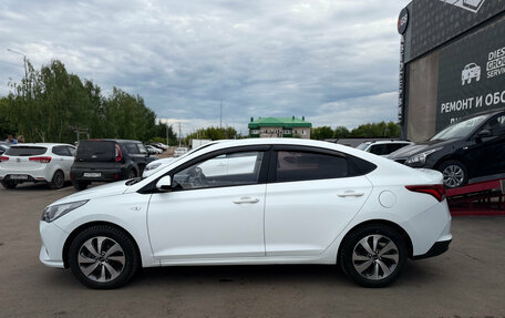 Hyundai Solaris II рестайлинг, 2021 год, 1 670 000 рублей, 4 фотография