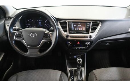 Hyundai Solaris II рестайлинг, 2019 год, 1 288 000 рублей, 11 фотография