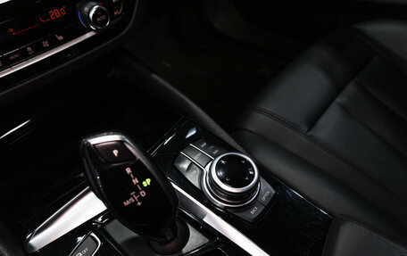 BMW 5 серия, 2017 год, 3 400 000 рублей, 21 фотография
