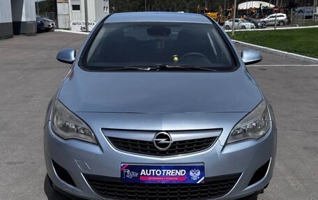 Opel Astra J, 2012 год, 380 000 рублей, 2 фотография