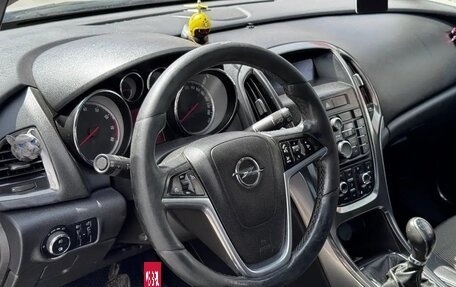 Opel Astra J, 2012 год, 380 000 рублей, 10 фотография