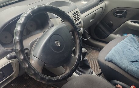 Renault Symbol I, 2005 год, 220 000 рублей, 2 фотография