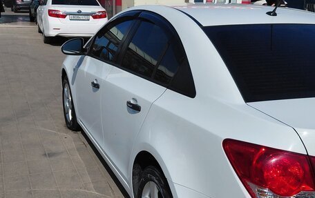 Chevrolet Cruze II, 2012 год, 800 000 рублей, 3 фотография