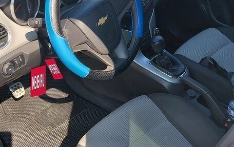 Chevrolet Cruze II, 2012 год, 800 000 рублей, 7 фотография