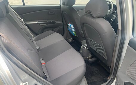 KIA Rio II, 2009 год, 380 000 рублей, 6 фотография