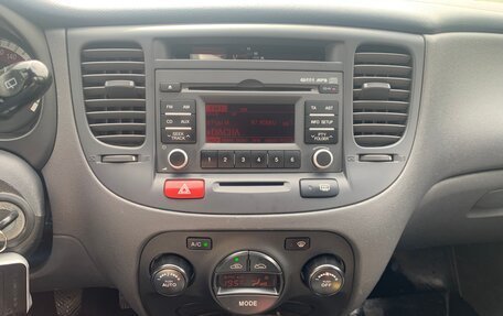 KIA Rio II, 2009 год, 380 000 рублей, 7 фотография