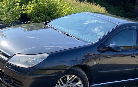 Citroen C5 I рестайлинг, 2006 год, 300 000 рублей, 17 фотография